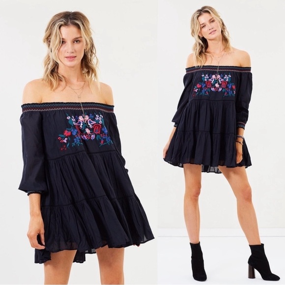 Free People Dresses & Skirts - EUC Free People Sunbeams Mini Boho Dress in Black Size Small